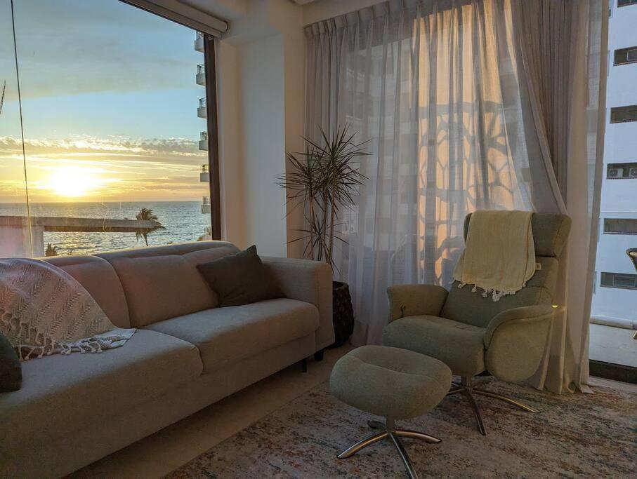 Ocean View Penthouse In P.V. Romantic Zone Puerto Vallarta Eksteriør billede